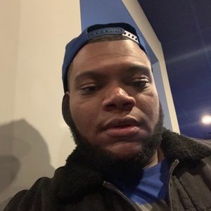 Meet your Posher, Gregory